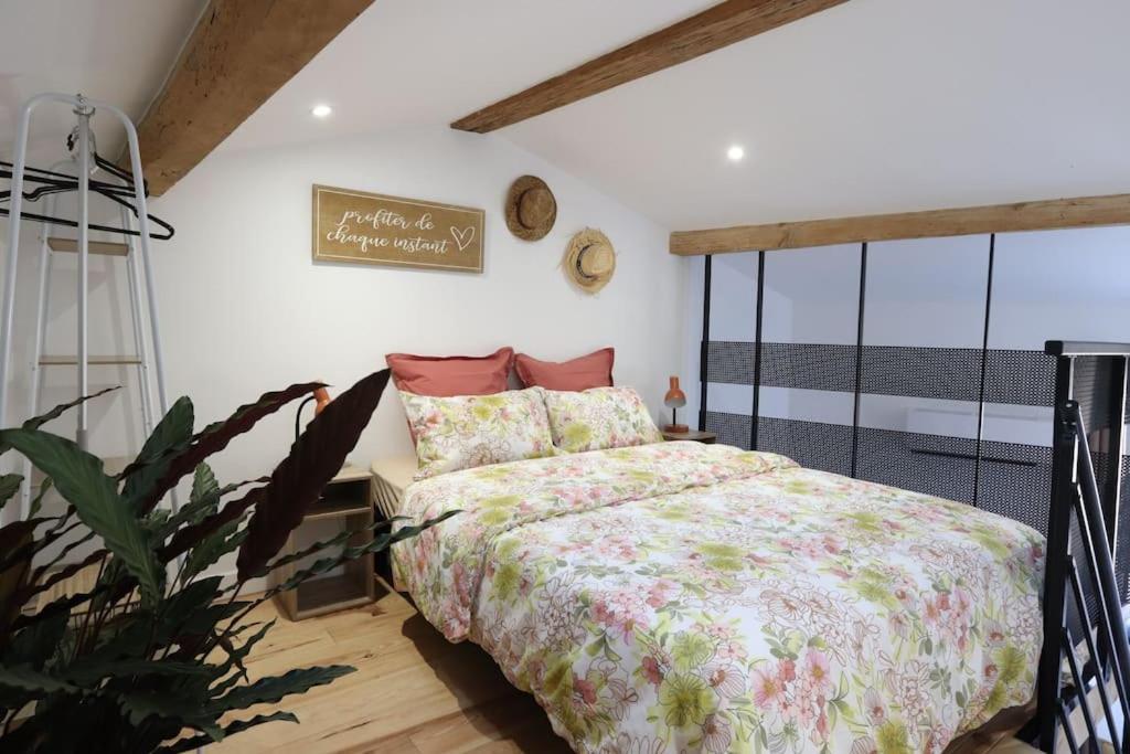 L'Appartement Du 71 C Niort Dış mekan fotoğraf